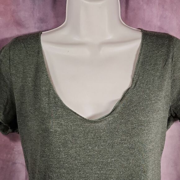 🐞Full Tilt Olive Rayon Scoop Neck Short Sleeve Blouse Large - Picture 6 of 11